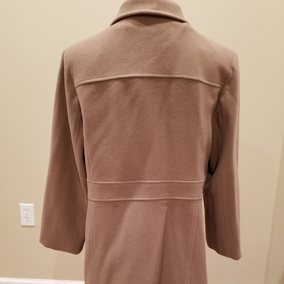 Button down winter coat - Picture 2 of 3